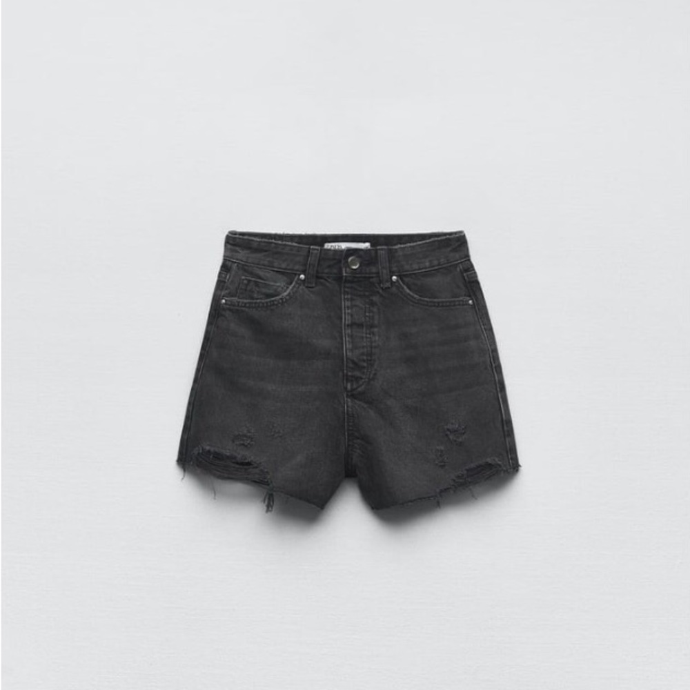 Zara grey high rise denim shorts - new with tags